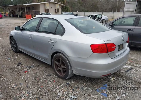 2014 Volkswagen Jetta 1.8T Se from USA, damaged, VIN 3VWD17AJ5EM246865